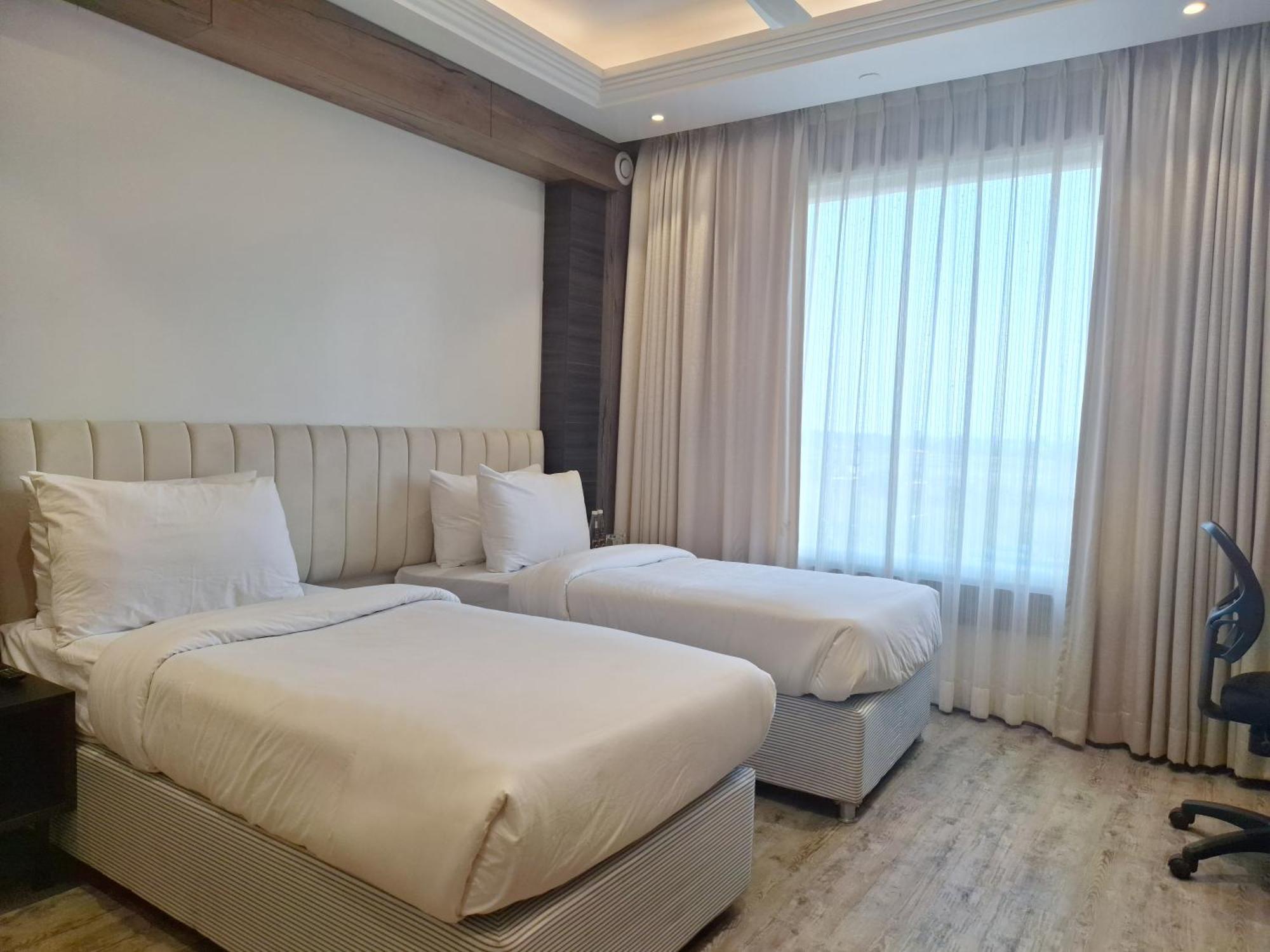 The Utopia Resort Sanchi Экстерьер фото