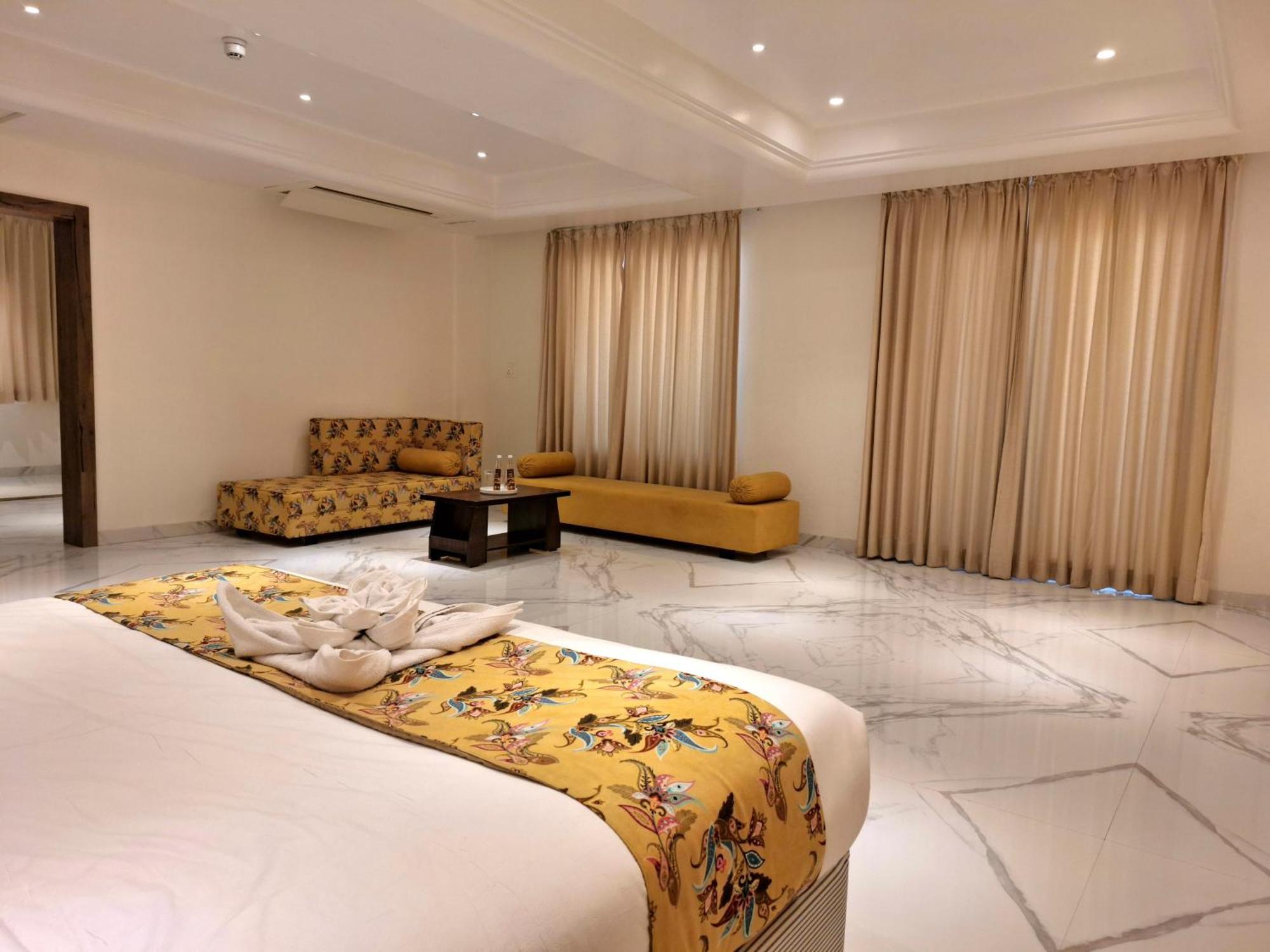 The Utopia Resort Sanchi Экстерьер фото