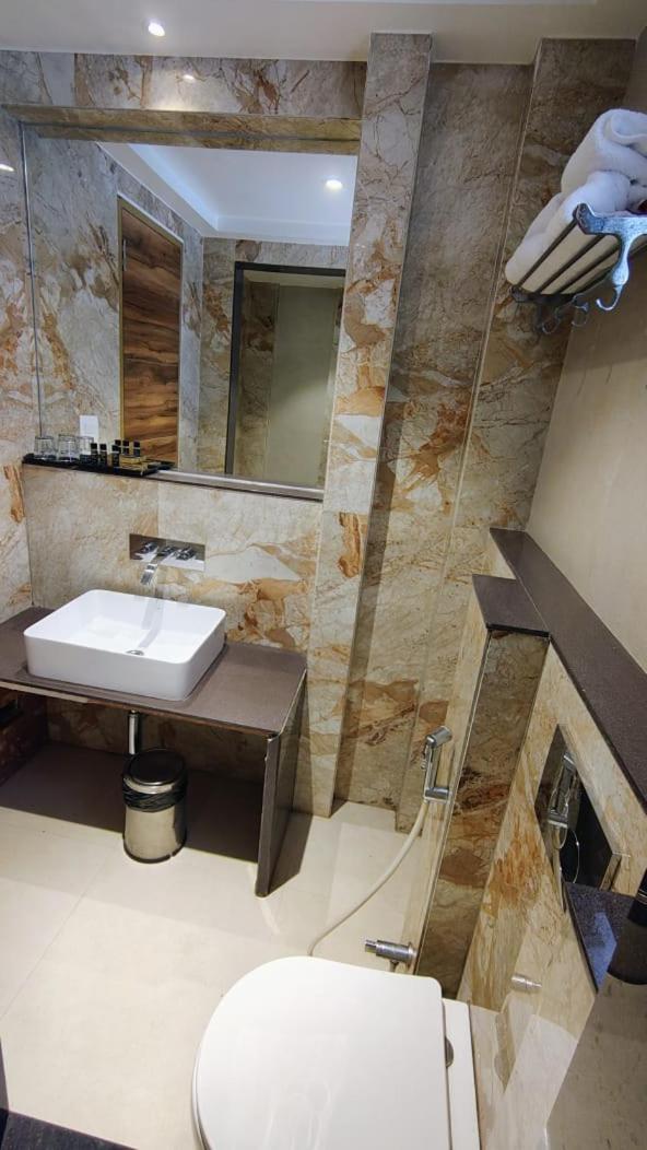 The Utopia Resort Sanchi Экстерьер фото